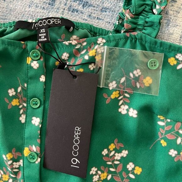 NWT! 19 Cooper Green Yellow Floral Ruffle Strap Tank Top XS - Picture 7 of 9